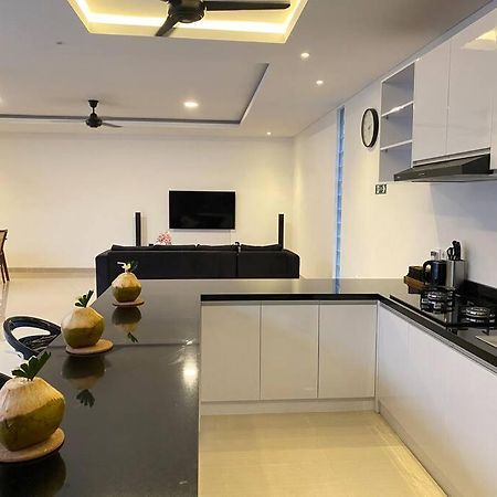 Villa Akmali Umalas 2Br With Private Pool & Jacuzzi Canggu Exterior foto